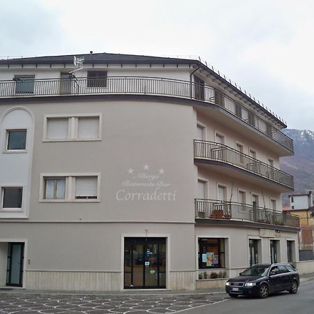 Albergo Corradetti Castel Di Sangro Exteriér fotografie