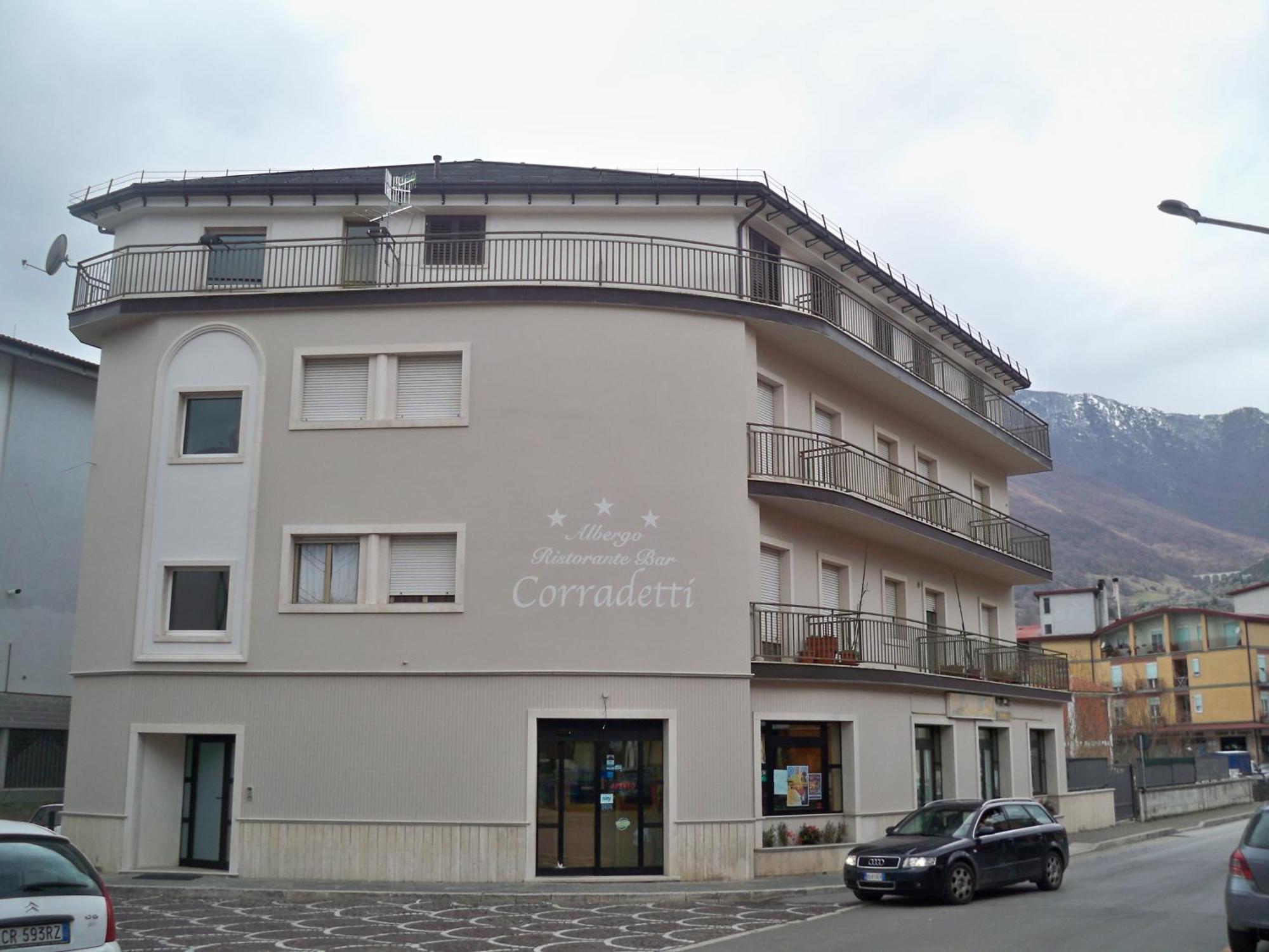 Albergo Corradetti Castel Di Sangro Exteriér fotografie