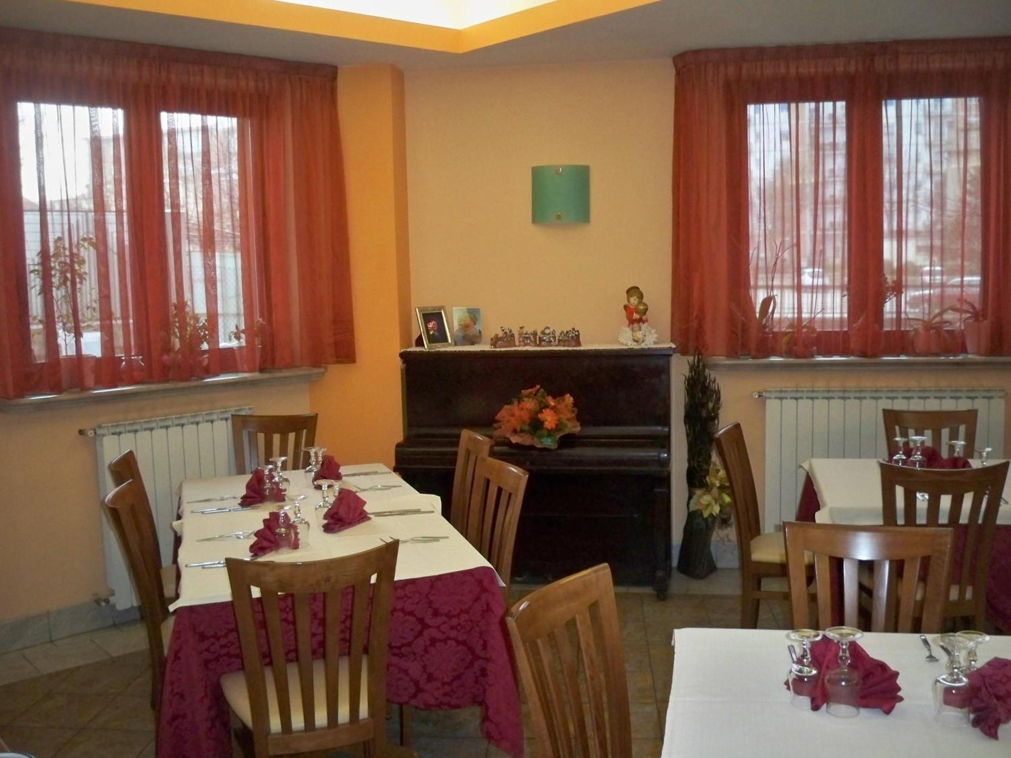 Albergo Corradetti Castel Di Sangro Exteriér fotografie